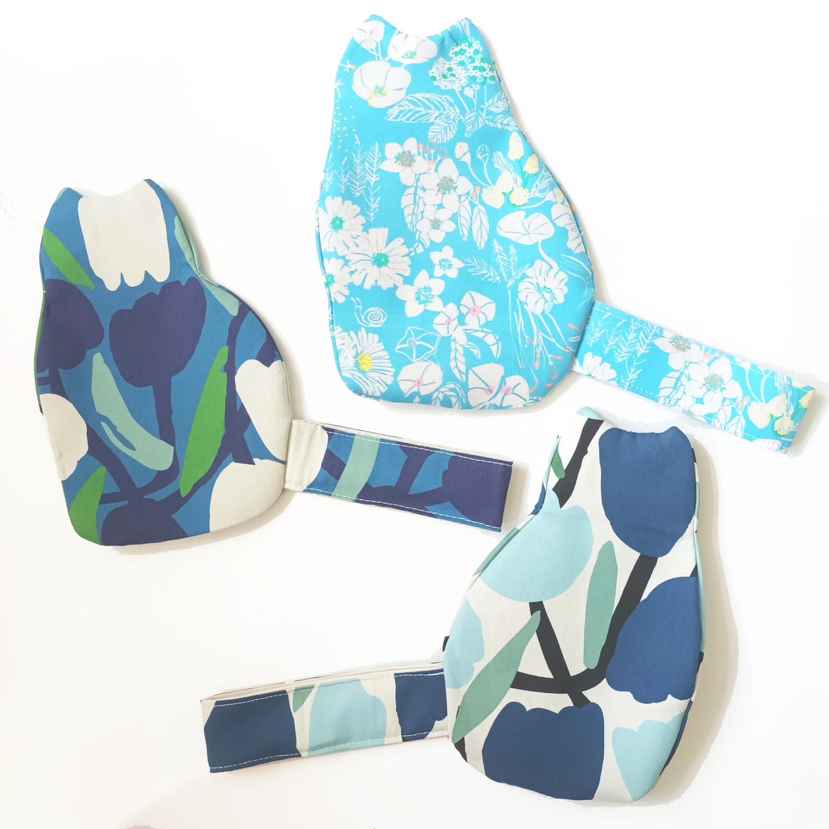 Pouches_Cat tail_Wildflowers of Hong Kong_Blue