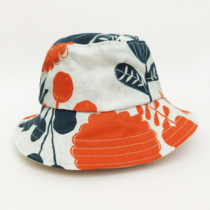 Bucket Hats_In the Garden_Milkygreen
