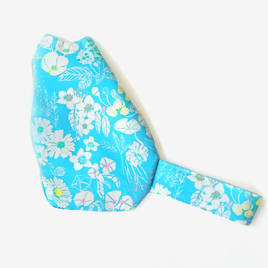 Pouches_Cat tail_Wildflowers of Hong Kong_Blue