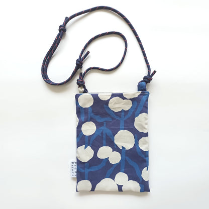 Cross body bags_Snowy